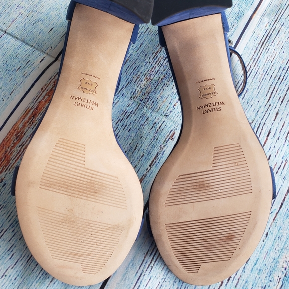 Stuart Weitzman Nearlynude Block-Heel Suede Sandals - Picture 6 of 7
